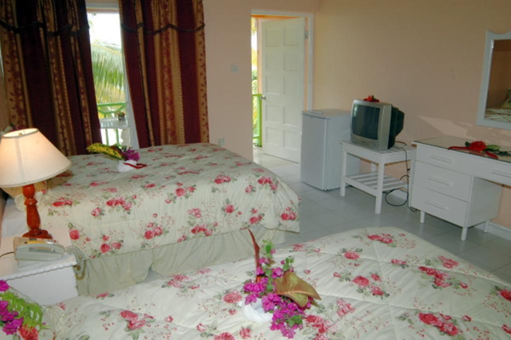 Our Past Time Hotel Negril Zimmer foto